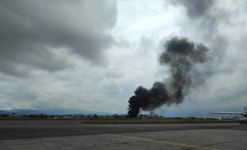 त्रिभुवन विमानस्थलमा सौर्य एयरको विमान दुर्घटना, यात्रुहरुको अवस्था अज्ञात